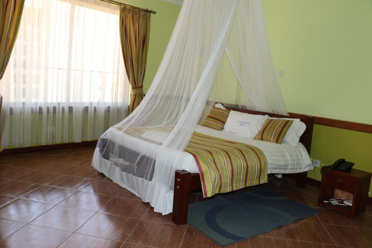 Ack Guest House Nairobi Ngoại thất bức ảnh