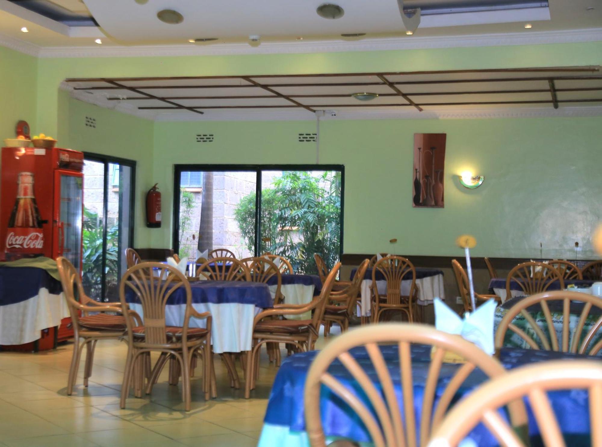 Ack Guest House Nairobi Phòng bức ảnh