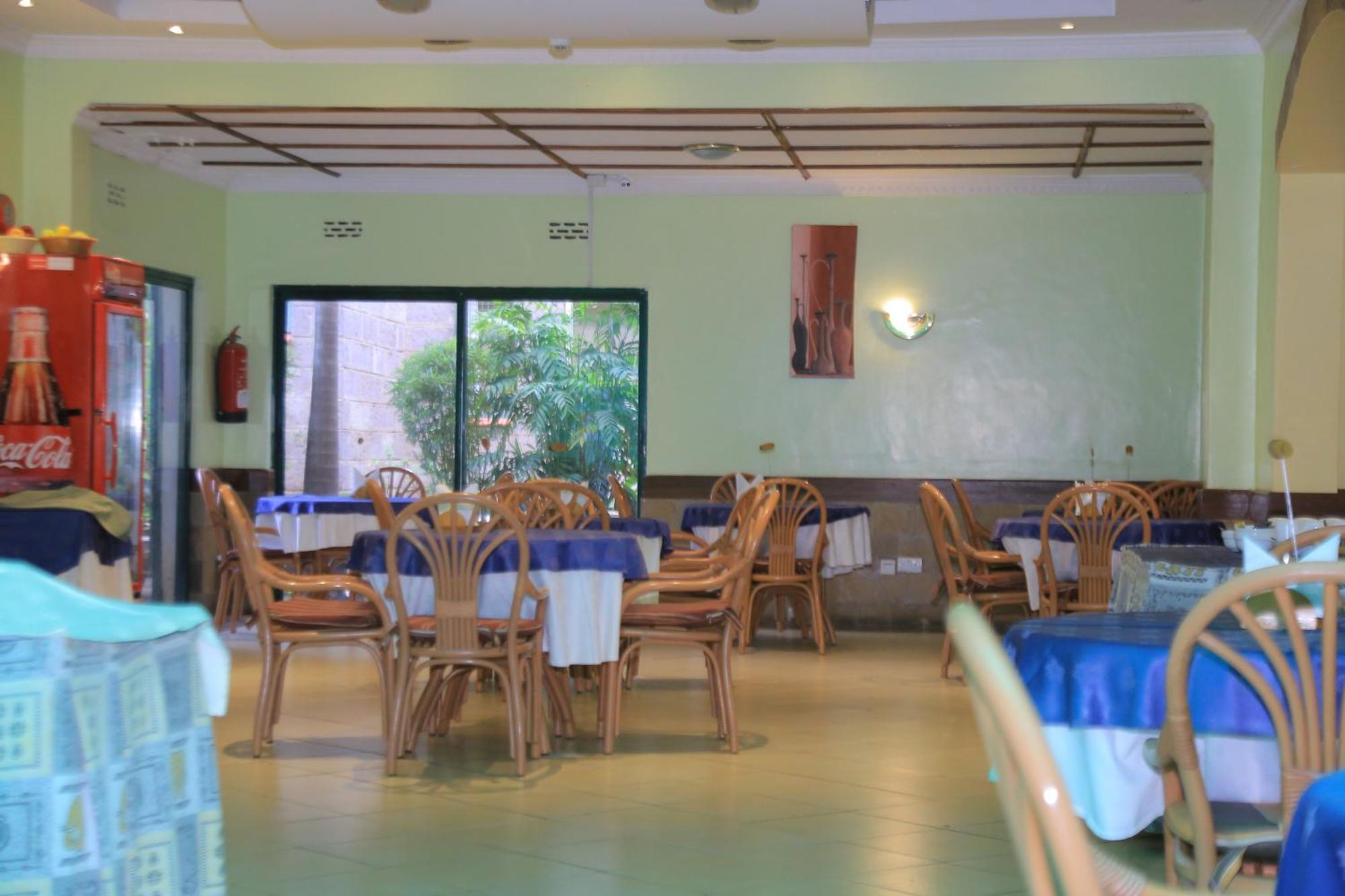 Ack Guest House Nairobi Ngoại thất bức ảnh