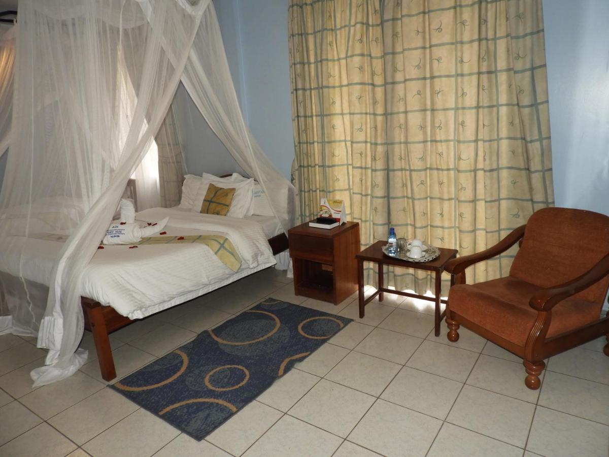 Ack Guest House Nairobi Ngoại thất bức ảnh